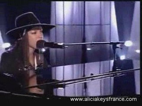 Alicia Keys - How Come You Don't Call Me (Live Lady Of Soul)