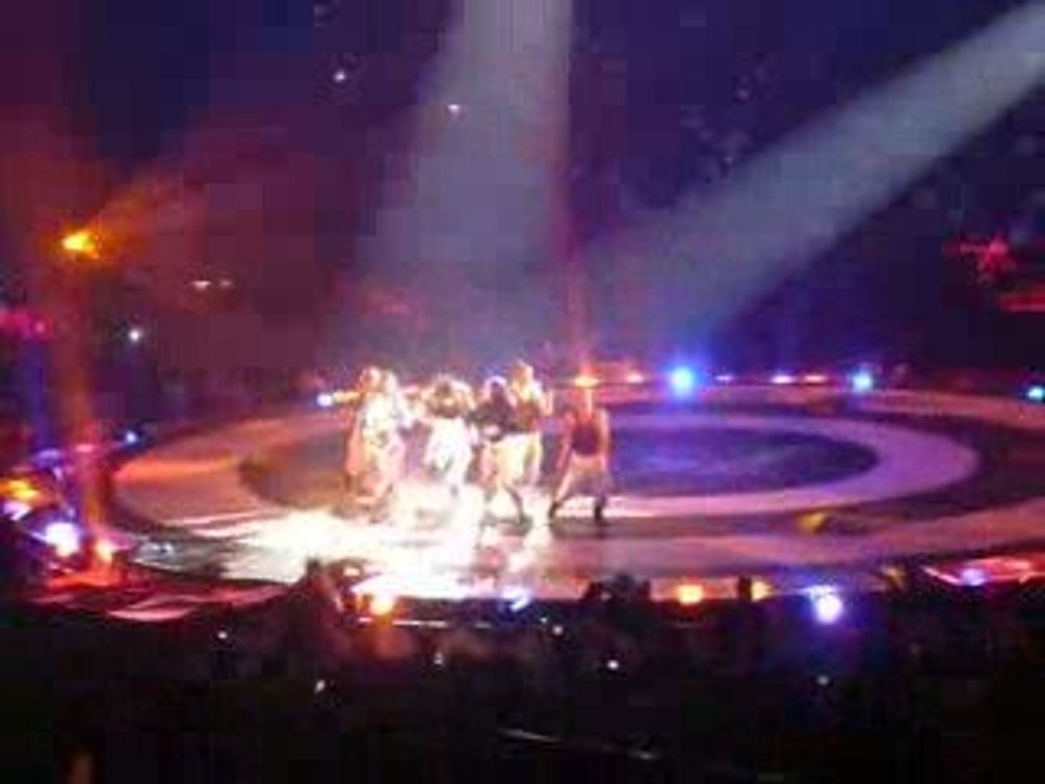 britney circus tour