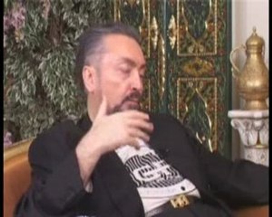 ADNAN OKTAR, ''MEHDİ MİSİNİZ?'' SORUSUNA NASIL CEVAP VERDİ?