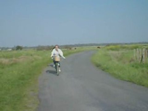 Les trébulations de Papy et Mamy-Séquence1