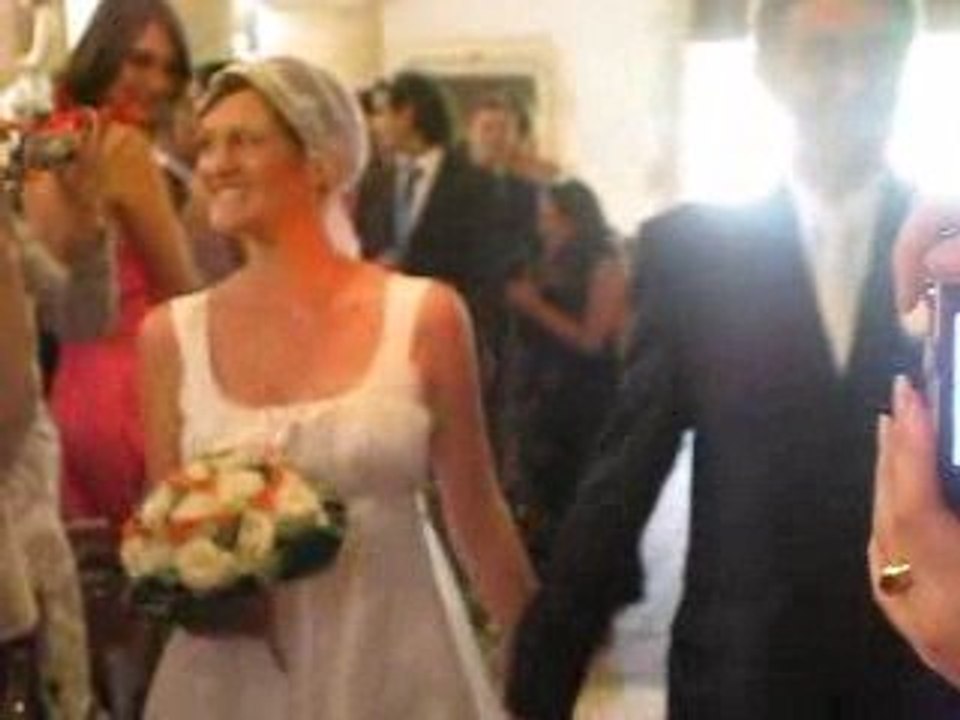 LN entre aussi dans l'église !?!