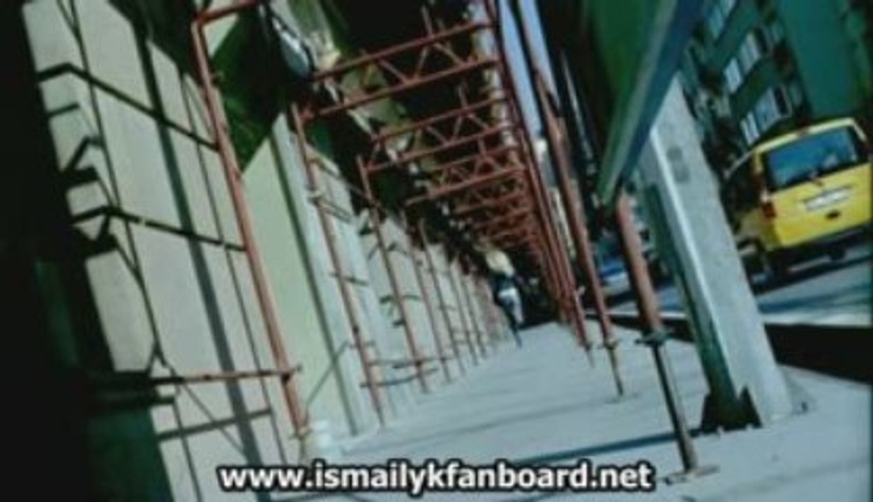 Ismail YK - Bu Sarkinin Sözleri Yok Klip H.Q.