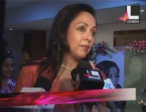 Hema Malini Misses Her Mom