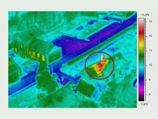 La tache sur un toit brûlant