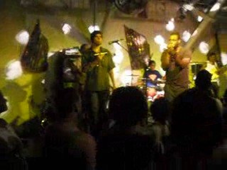 Erik en Live à Lakasa jeudi 30 juil