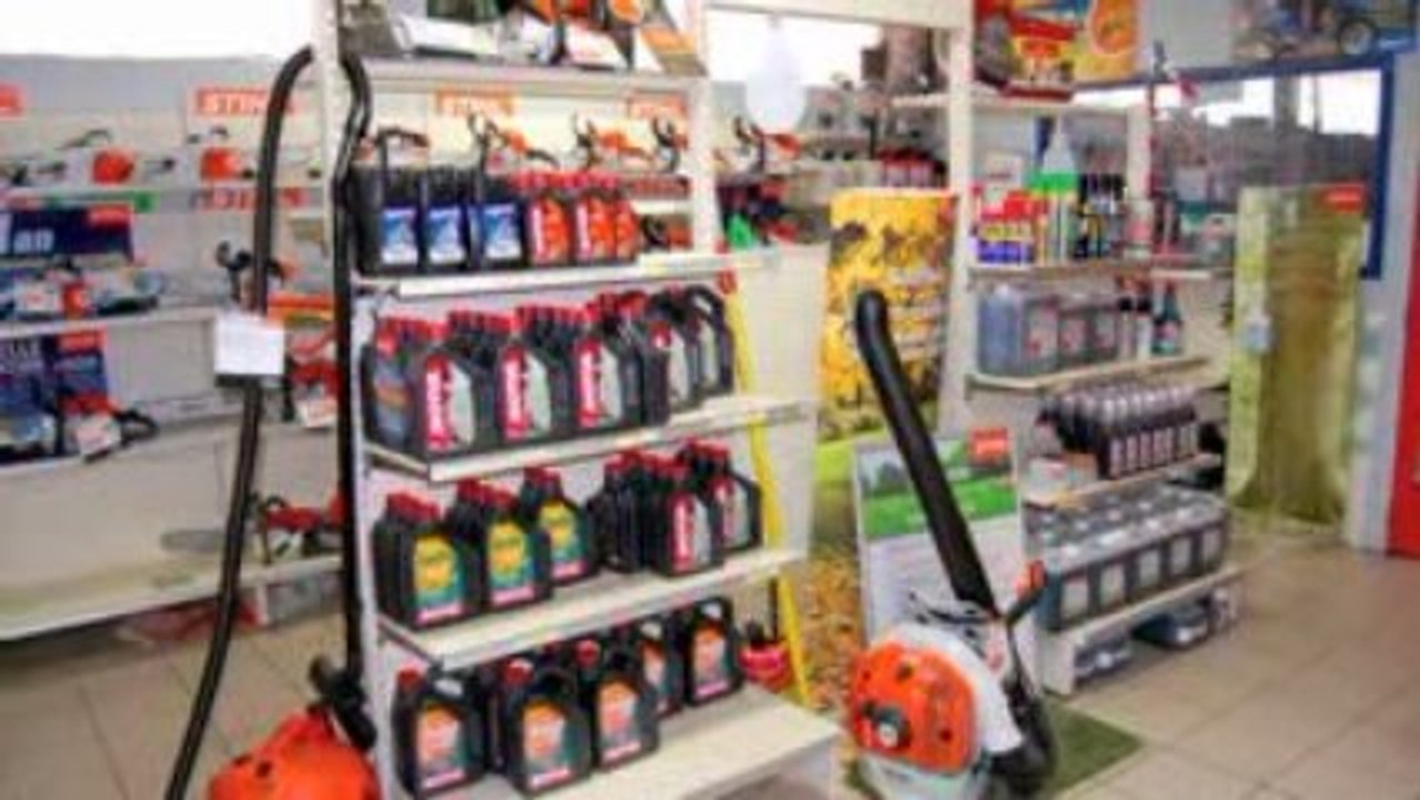 Vente et réparation de cycles, motocycles, motoculteurs 35