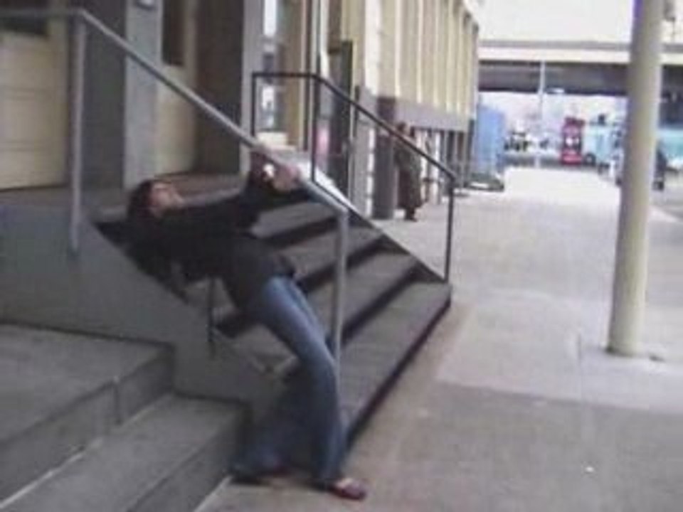 Upside Down Napper - Zig Zag Wanderer