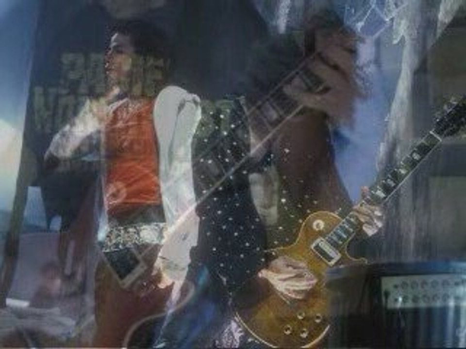 Michael Jackson feat Slash :give into me