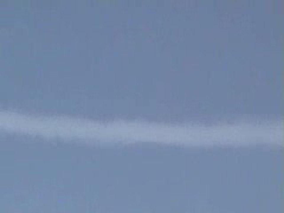 CHEMTRAILS à Paris le 30 juillet 2009