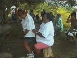 Danse du cochon à Nuku Hiva