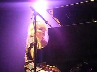 Coeur de pirate - c'etait salement romantique @ Francofolies de la Rochelle