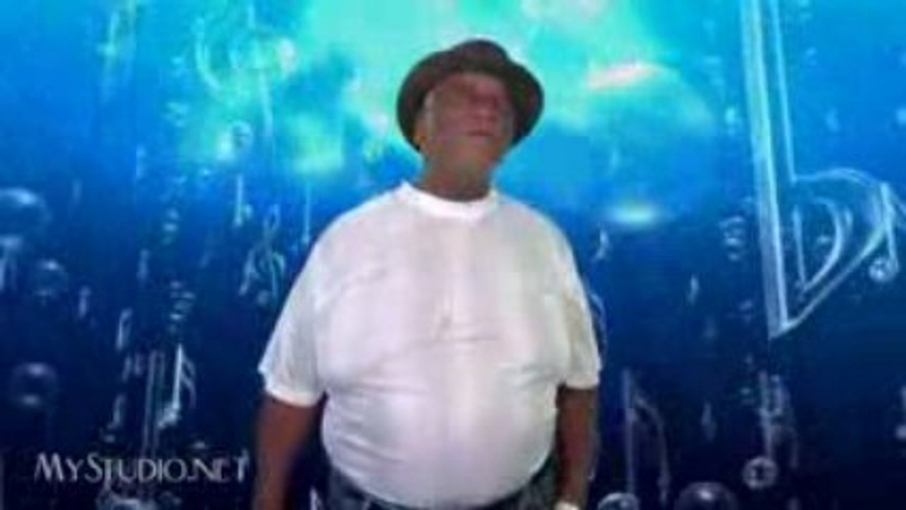 Big Pete Pearson sings the blues in MyStudio