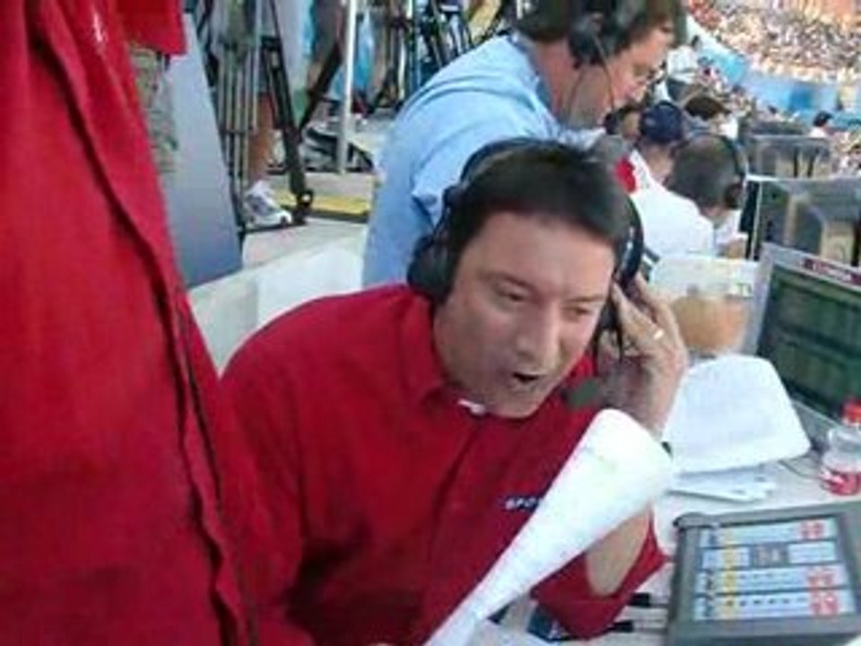 Le 50m de Cesar Cielo avec les commentateurs brésiliens