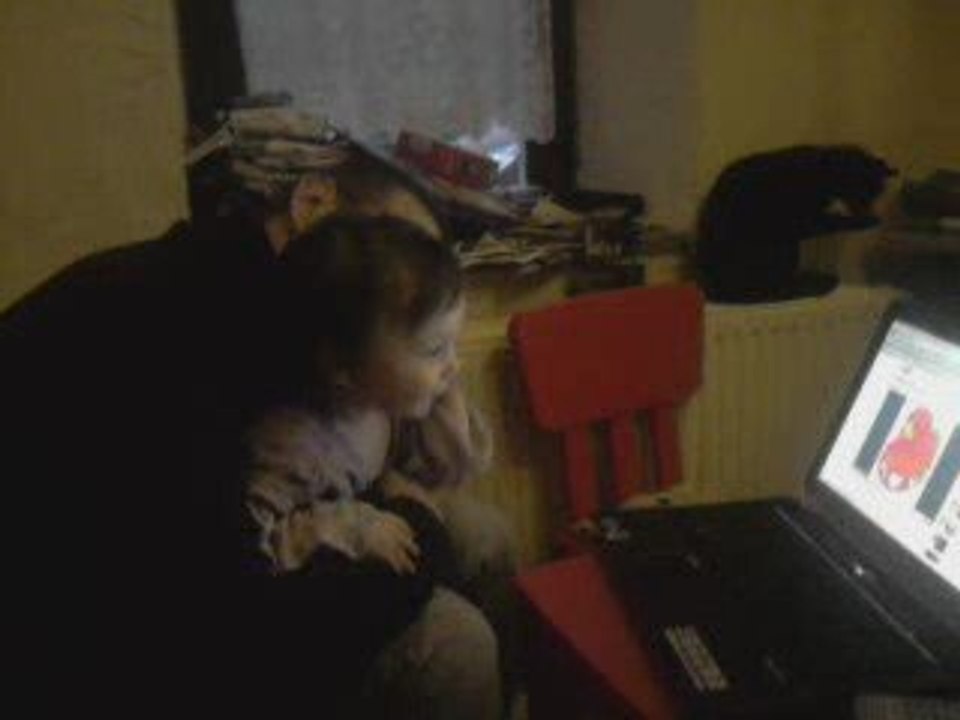 Léane et la danse des canards