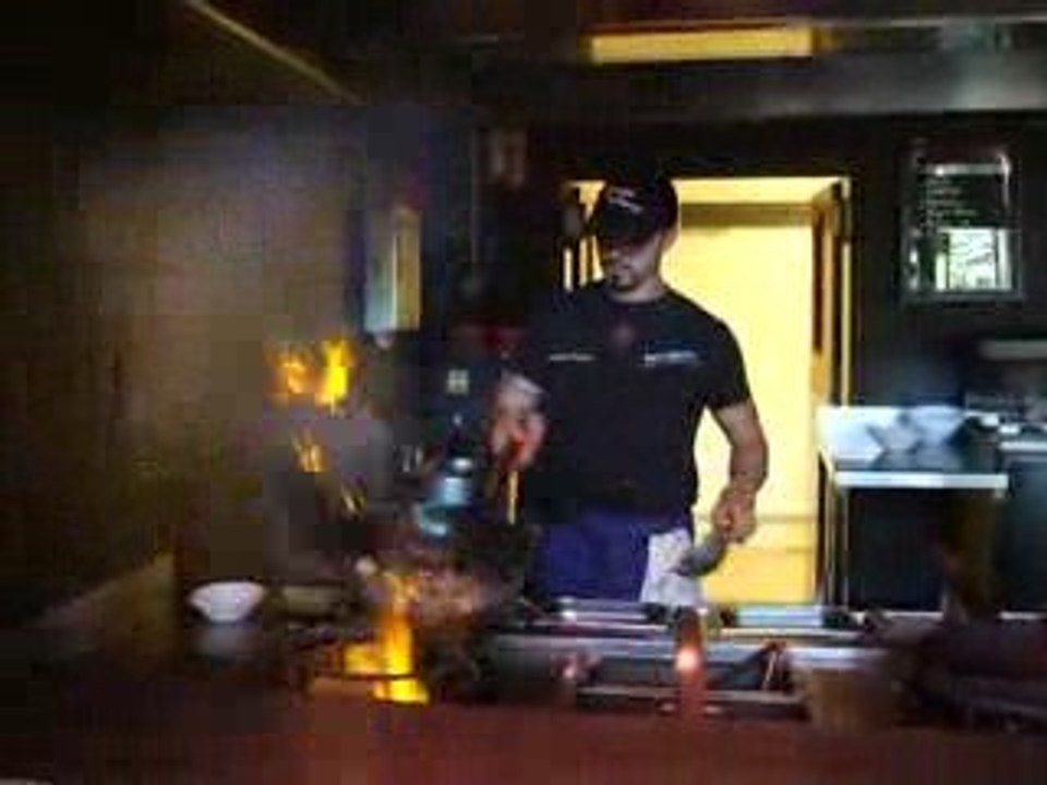 Younes le wok man