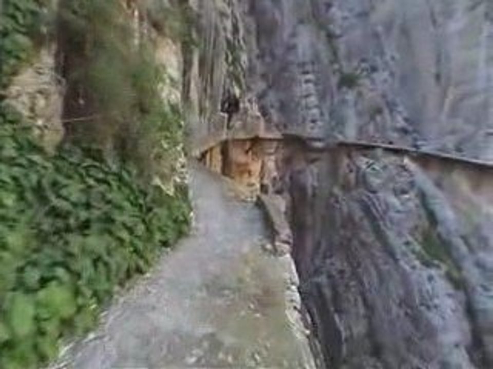 İspanya [Ölüm Vadisi]