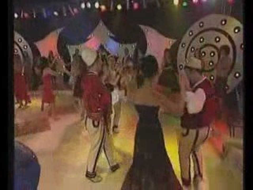 Shkurte Fejza-O bilbil me pika pika