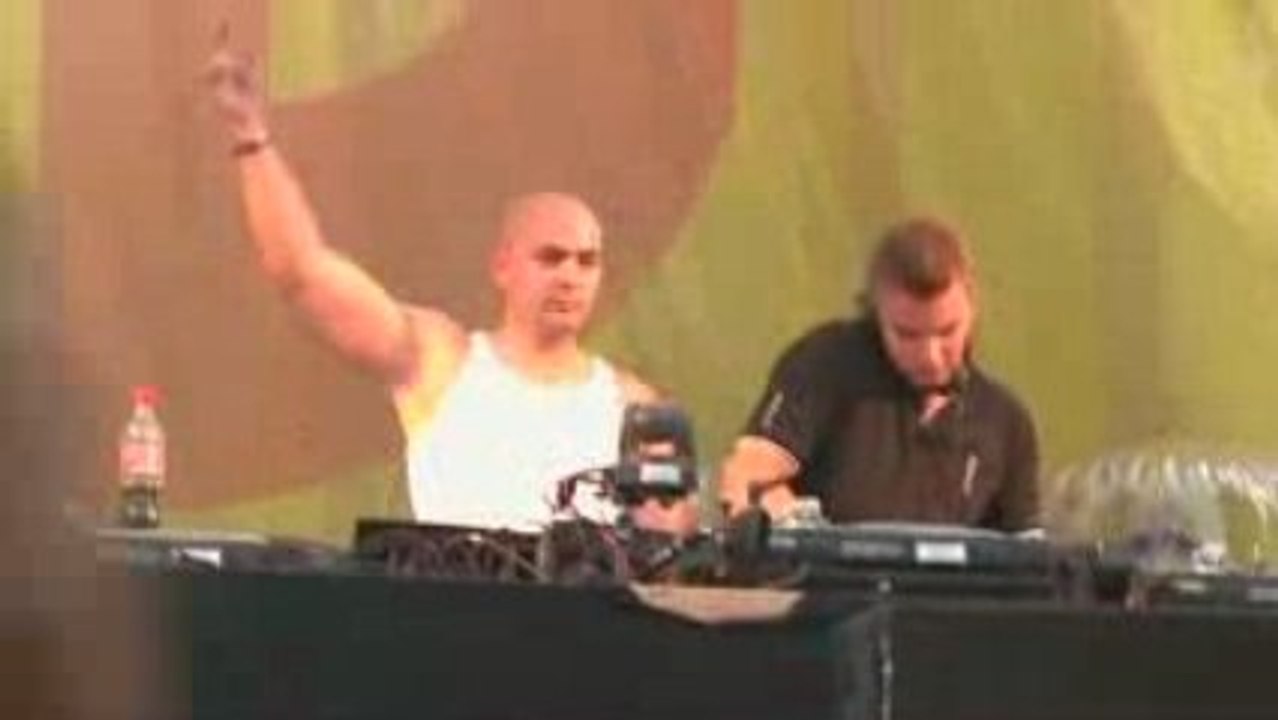 Showtek Decibel Outdoor 2008