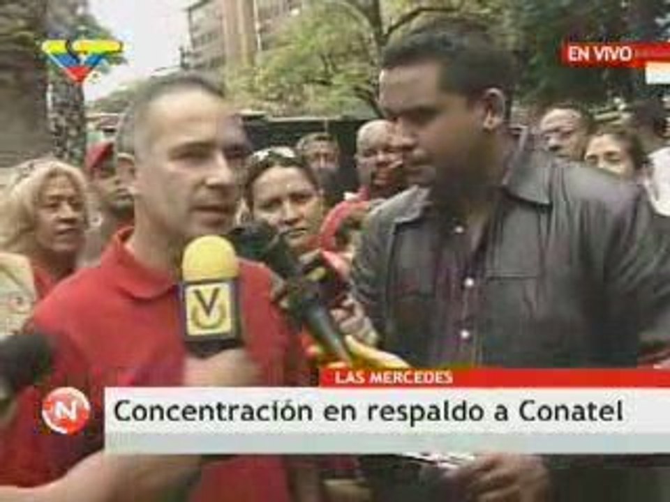 Entregan documento de respaldo a CONATEL