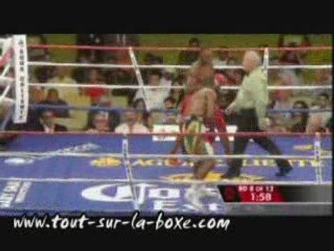 Junior Witter vs Devon Alexander __ Part 2