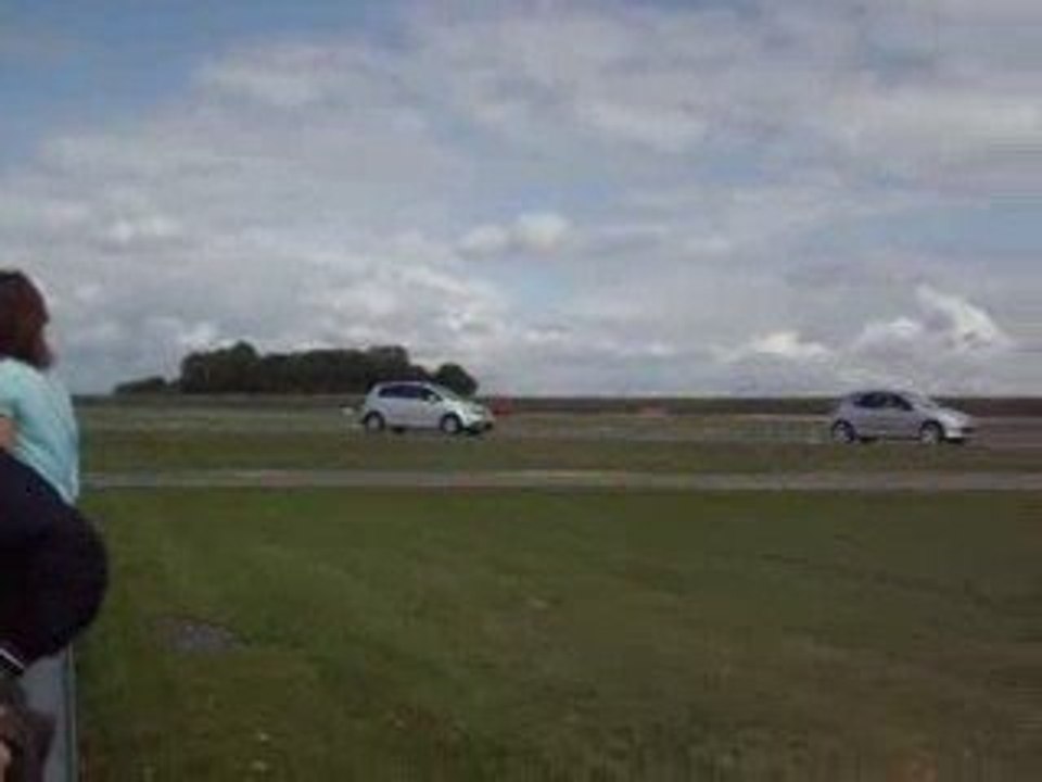 206 RC à LFG - La Ferté Gaucher- Vue extérieur