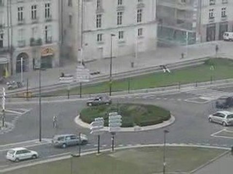 Nantes : zoom rond point