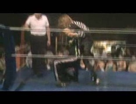 Jack Spinal VS Spike Bones Partie 1