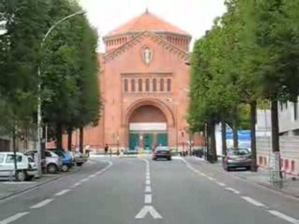 Nantes : église Sainte Thérèse