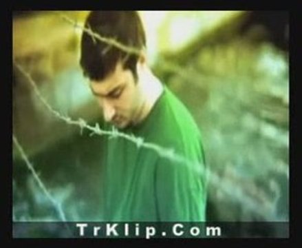 Sansar Salvo - Pisi Pisine