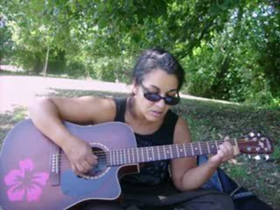 ZAZIE J ENVOIE VALSER PAR SOPHIA