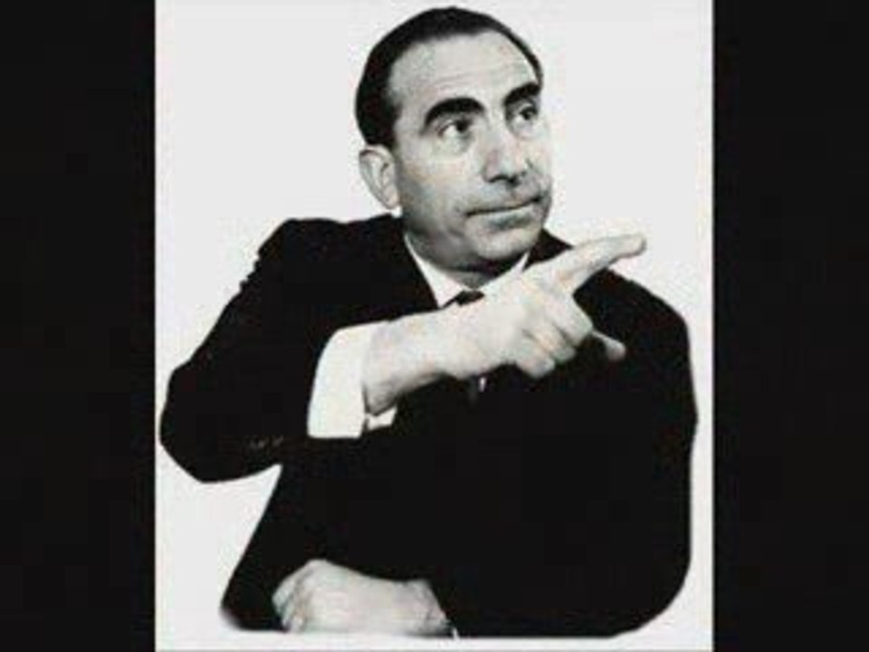 MHP 40.Yıl Marşı www.BozkurtMHP.com zafer işleyen