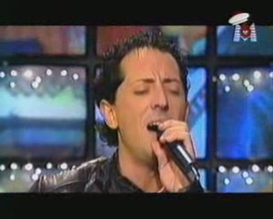 Gad Elmaleh & Michael Youn - It's Kiz My Life (Live)