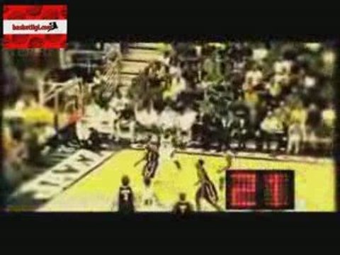 Mehmet Okur KARİYER REKORU 43 SAYI