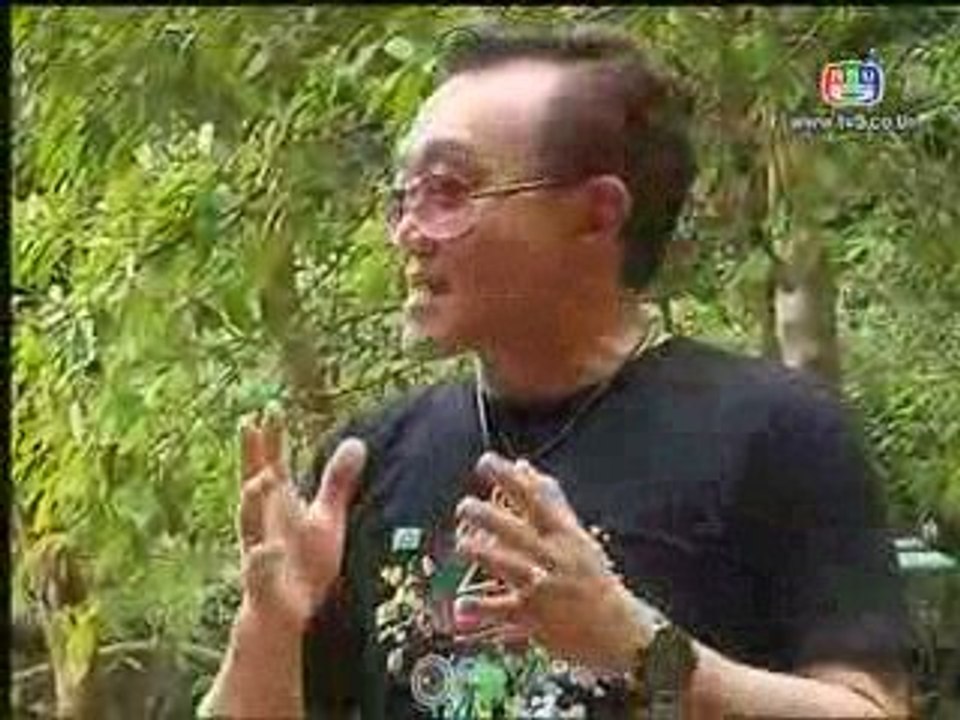 Saithong waterfall chaiyapoom