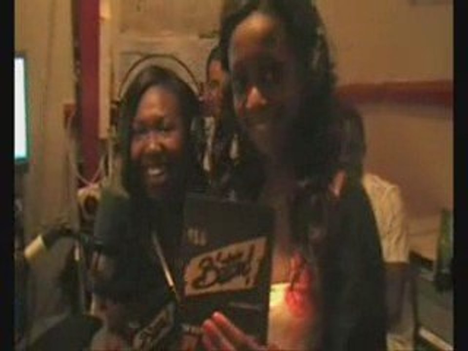 CaptainFunkOnTheRADIO! Radio Béton! 93.6 Mhz. (BAD & CRASY DEEJAY FUTURE FUNK) 2009  NEW-FUNK