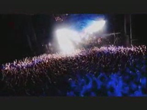 Dir En Grey - Agitated Screams of Maggots (live)