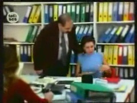 Ebru Yasar-O Beni Sirtimdan Vurdu Klip H.Q.