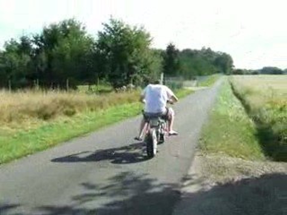 Premier démarrage du drag-scoot