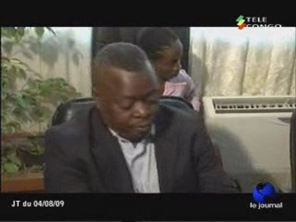 Hugues Ngouélondélé face aux agences de publicité