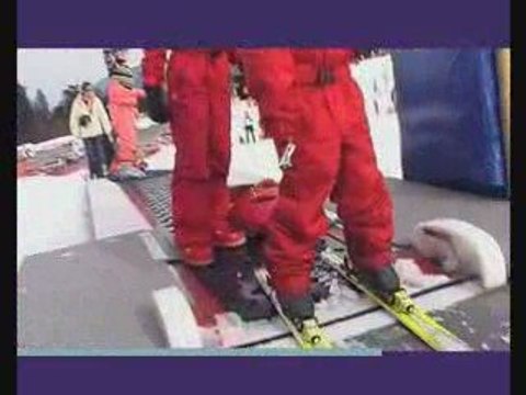 LES VALLEES DE SAINT BEAT: BOUGER S'AMUSER