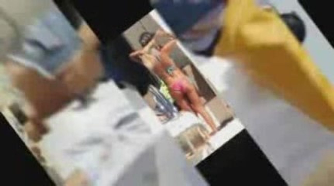 Tara Reid in pink bikini to Saint Tropez