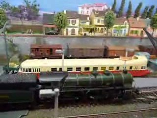 Loco vapeur 231 K.BAY sonorisée et fumigène