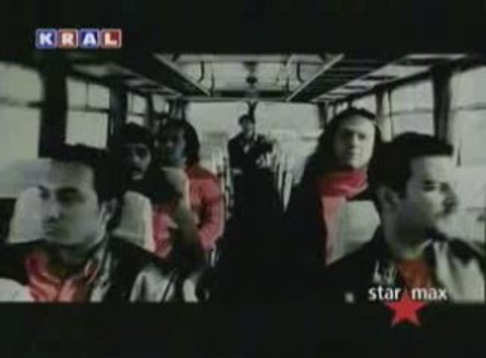 Haramiler - Fabrika Kızı [+]