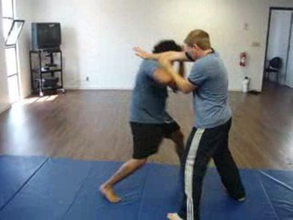 Donnie B. - Old Style Muay Thai: CQC Counter Drill