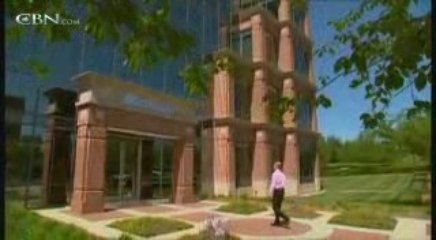 The Scheuermanns: Keys to Surviving a Layoff - CBN.com