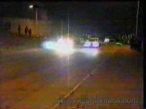 205 GTi vs. VW Golf VR6