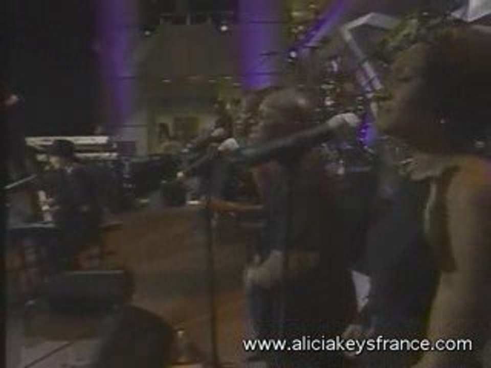 Alicia Keys - Troubles (Live @ Rock'n'Roll Hall Of fame)