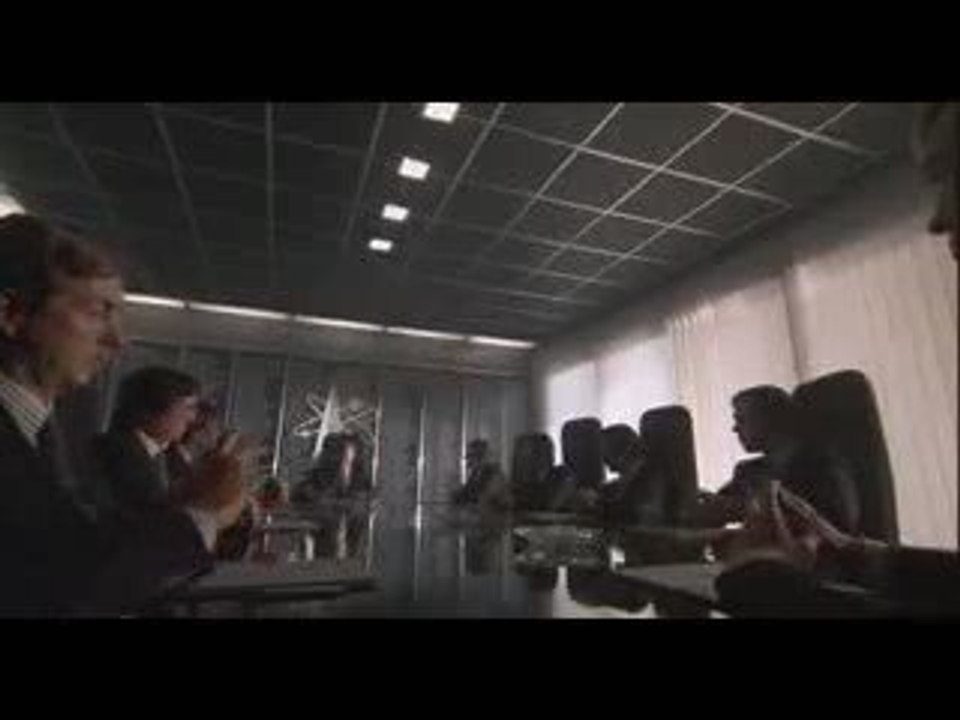 Monty Python - Sens Życia (materia jest energią)