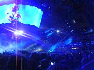 U2 - With Or Without You (live Paris 12/07/09)