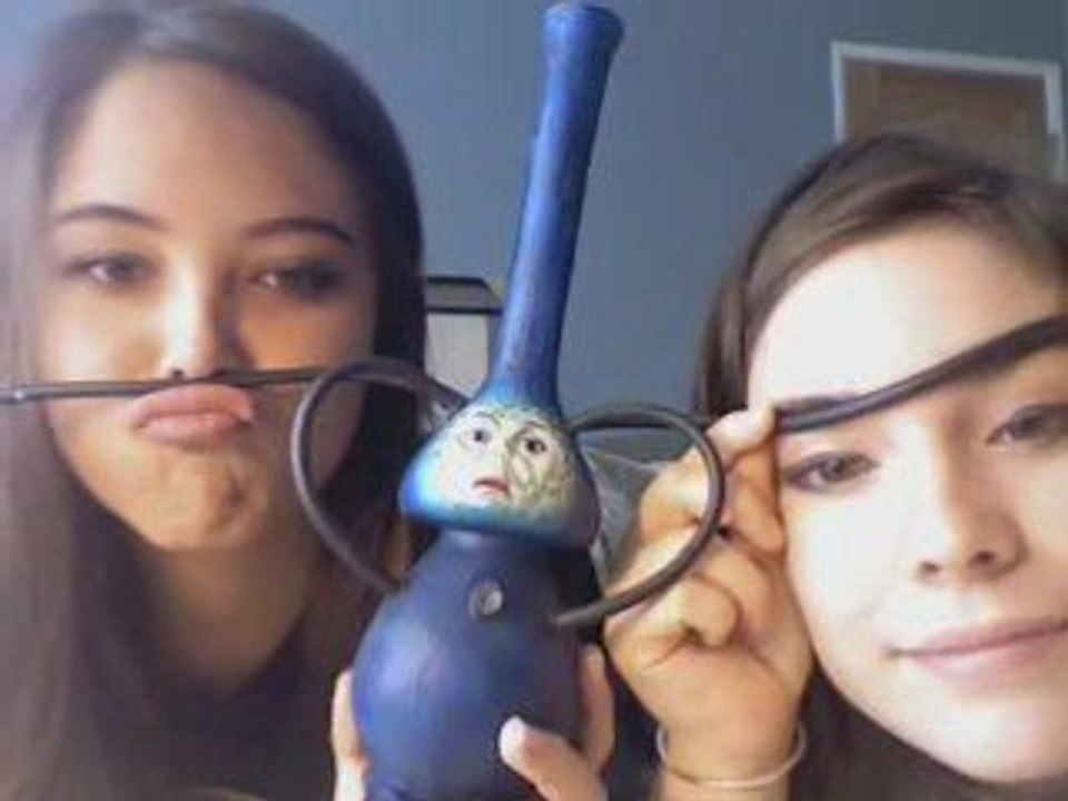 Killer Dolls are back with EVIL BONG!!!!